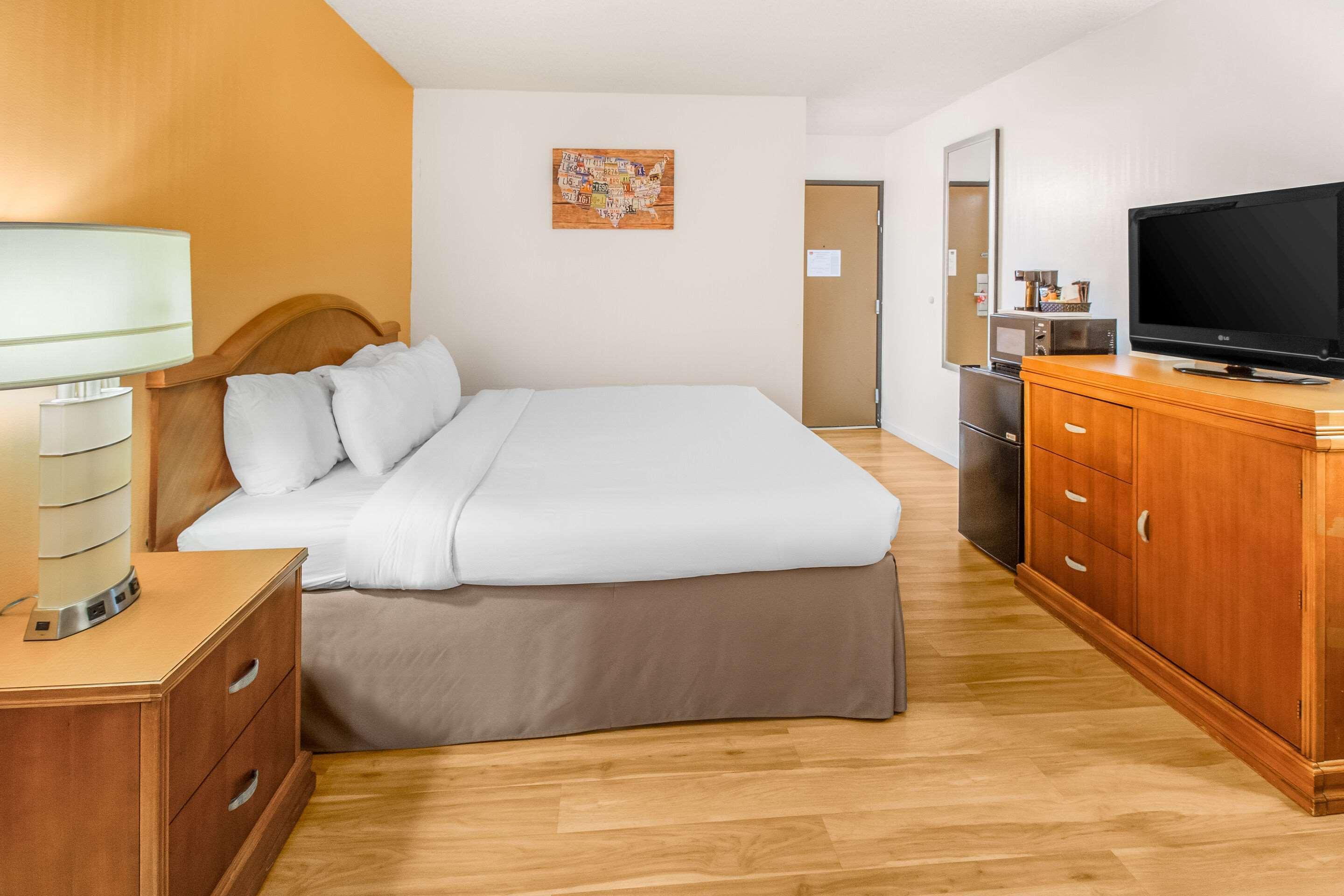 Econo Lodge Аллайанс Экстерьер фото