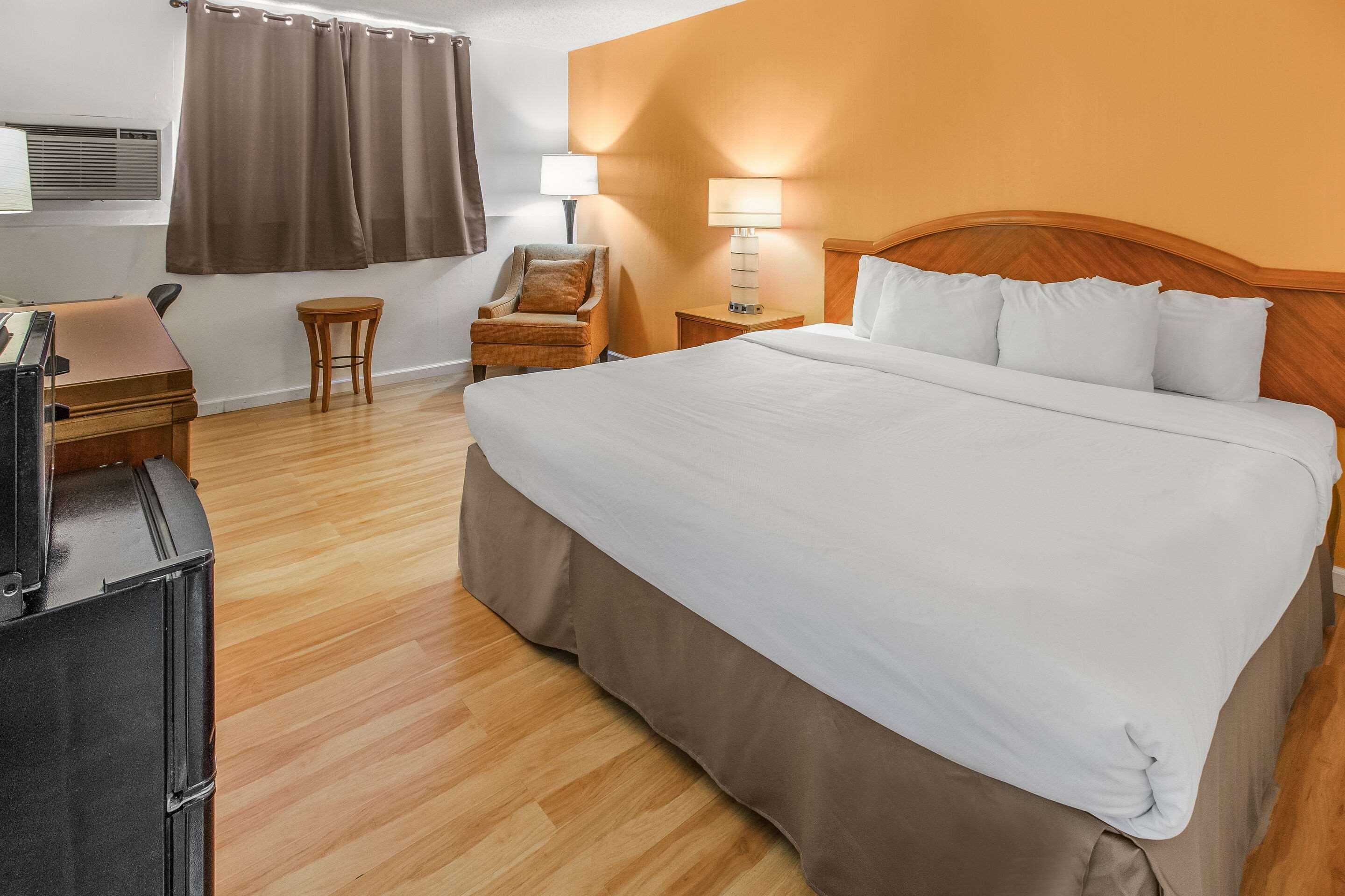 Econo Lodge Аллайанс Экстерьер фото
