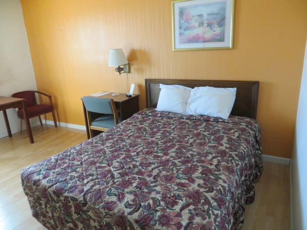Econo Lodge Аллайанс Экстерьер фото